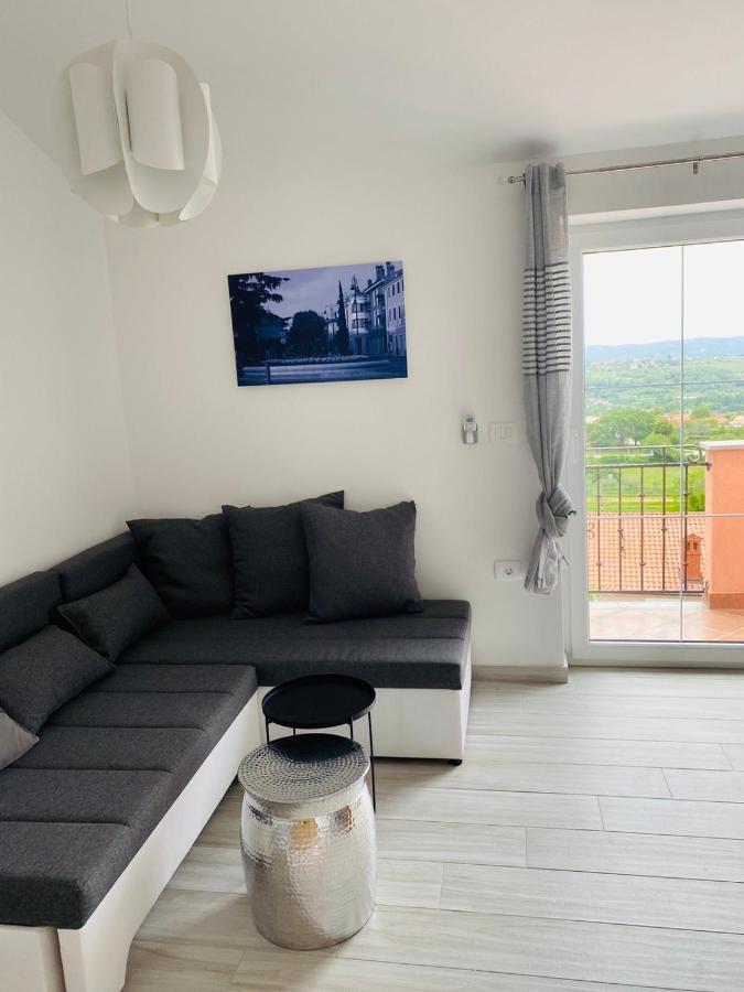 Apartma Mija-Dekani Extérieur photo